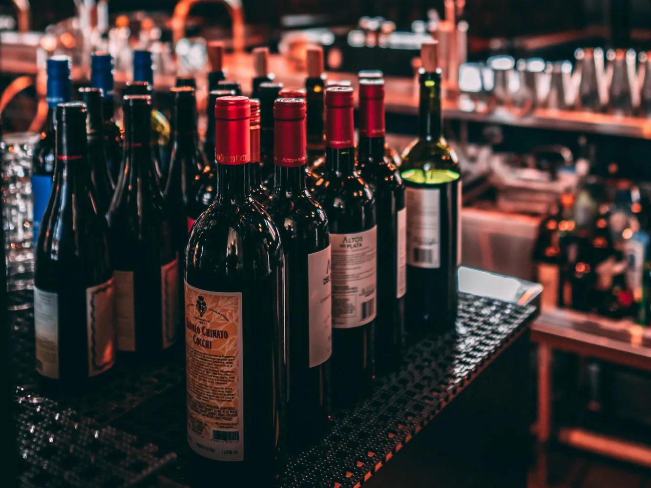 Winetobe Bali educator during wine class